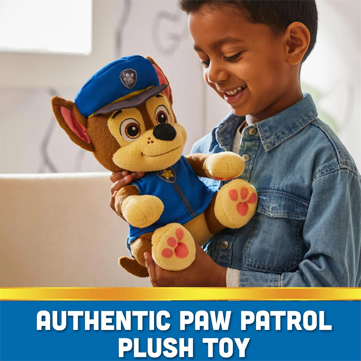 SpinMaster PAW Patrol Bedtime Plush - Chase 4 SpinMaster PAW Patrol Bedtime Plush - Chase - Image 2
