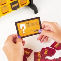 SpinMaster Jeopardy! Family Edition Board Game -SpinMaster gislekr1jvbbzru2kvkf